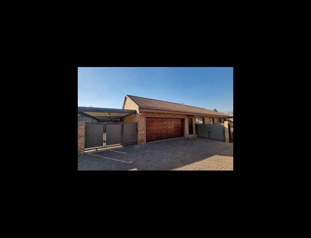 3 BEDROOM CLUSTER FOR SALE IN NEW REDRUTH